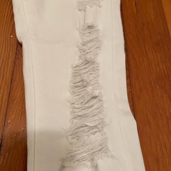 FRAME WHITE DENIM JEANS WOMEN WHITE DISTRESSED HEMMED 25 SHREDDED HOLES - Picture 9 of 14